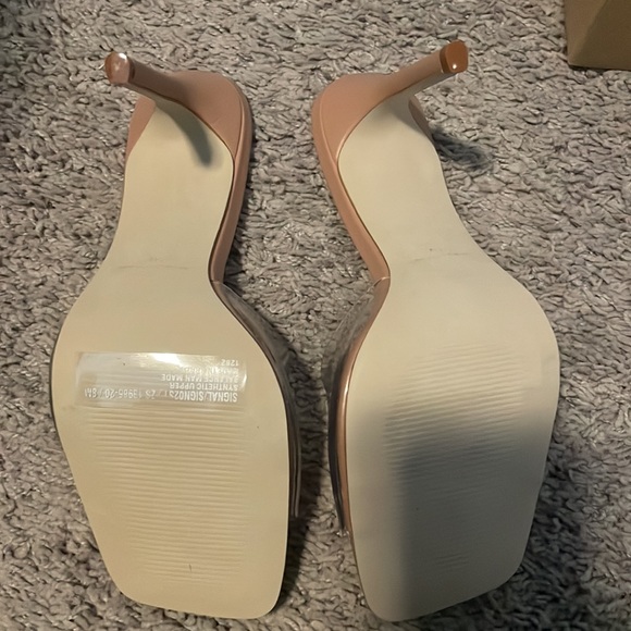 Brand new never been worn Steve Madden clear slip on heels - Picture 4 of 7